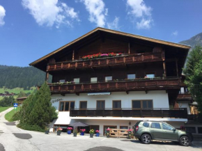 Ferienwohnung Maria im Landhaus Christina, Alpbach, Österreich